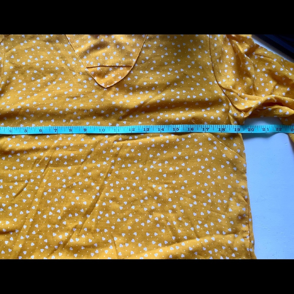 Rachel Zoe Heart Print Ruffle Top - Picture 5 of 7
